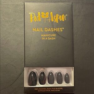 Red Aspen Nail Dashes Press-On Nails - Deep Gray Set
